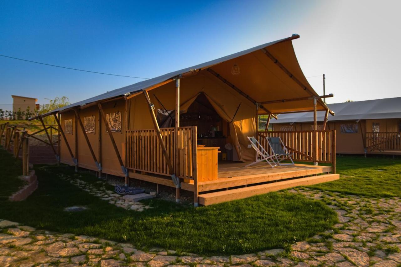 La Viola E Il Sole - Alloggi E Glamping - Fermo Extérieur photo